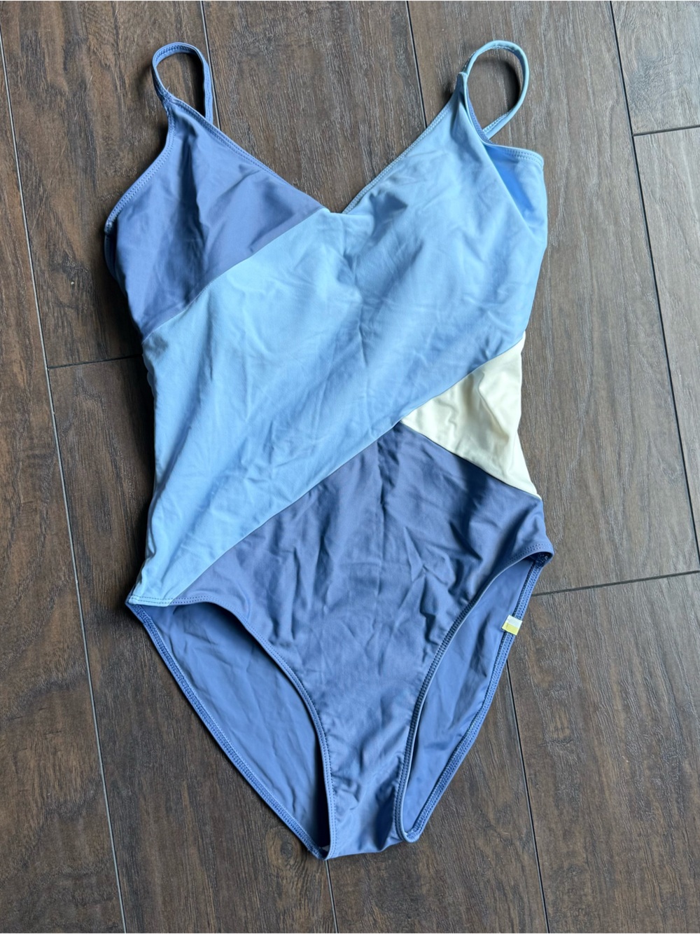 Summersalt women's The Marina colorblocked one-piece swimsuit sz 8 resort wear